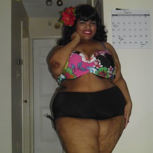 Inès - rencontre-Black-Nantes