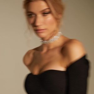 Wow, how about a passionate experience with an experienced cougar? Marie-Christine - rencontre-Cougar-Blois