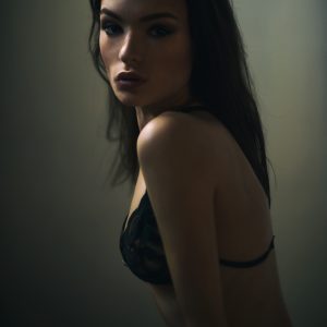 Julia, 29 ans : soirées privées à Saint-Maur Julia - rencontre-Libertine-Saint-Maur-des-Fossés