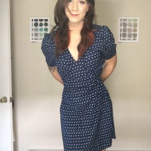 Moi, on me dit parfois ‘chaleureuse’… Lina - rencontre-Milf-Dijon