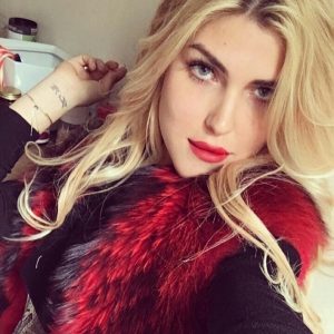 Mélanie - rencontre-Teen-Niort