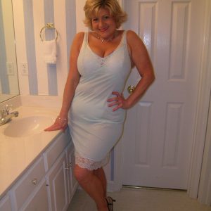 Fanny - rencontre-cougar-corbeil-essonnes-zZi2